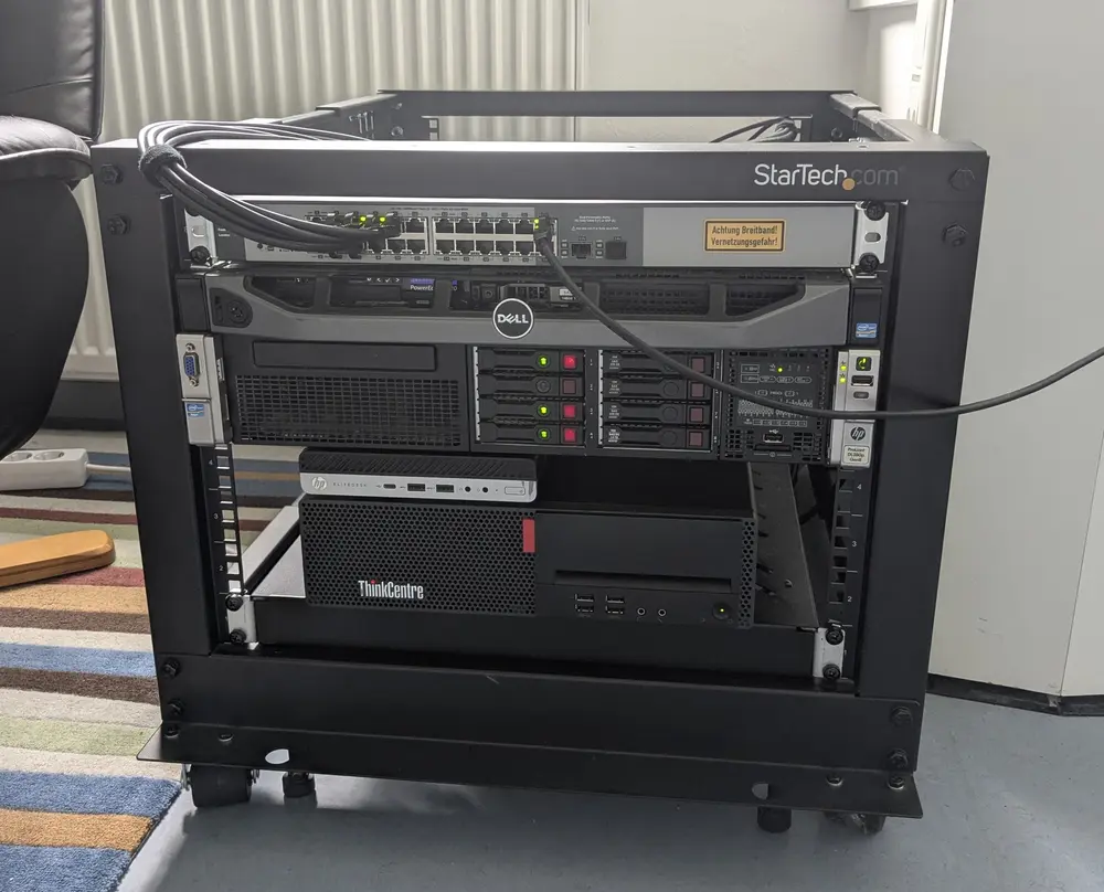 My homelab rack